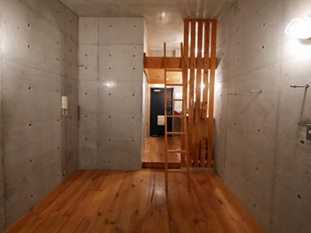 �������[��206����