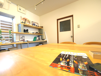 �X�^�C���b�V���Ń��_���ȃ��r���O