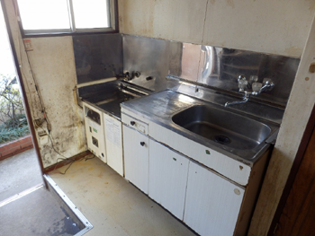 �L�b�`���̃��t�H�[���O