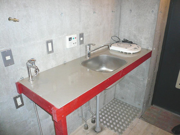 �A���~���I���W�i���V���N