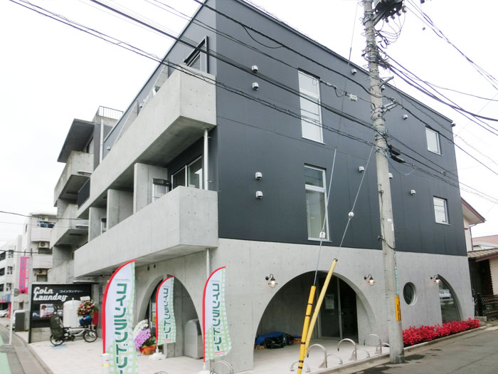 �f�U�C�i�[�Y�}���V����